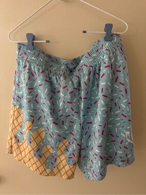 Men’s Size Large Baseball Lifestyle 101 Ice Scream shorts